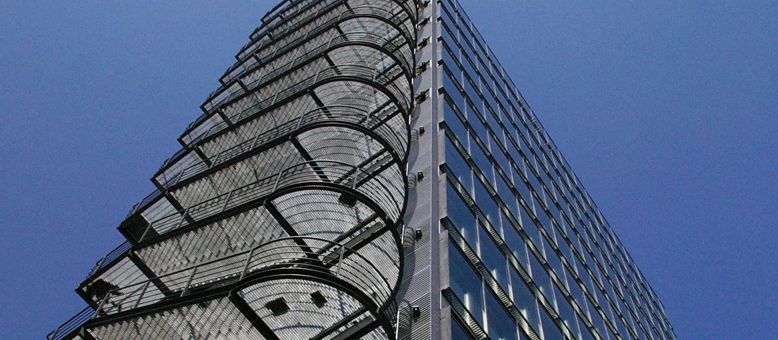 FOM Projekt Telekom Center München Header